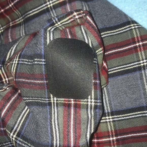 L.L. BEAN Traditional Fit button down plaid 100% cotton with chest pocket size L - Picture 11 of 12